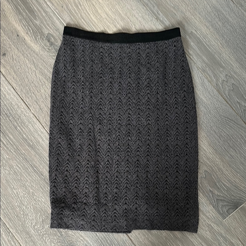 Ann Taylor Black Textured Pencil Skirt